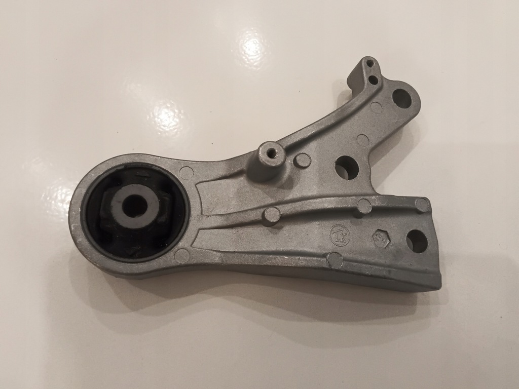 фото №7, Mitsubishi outlander iii eclipse cross phev подушка двигателя