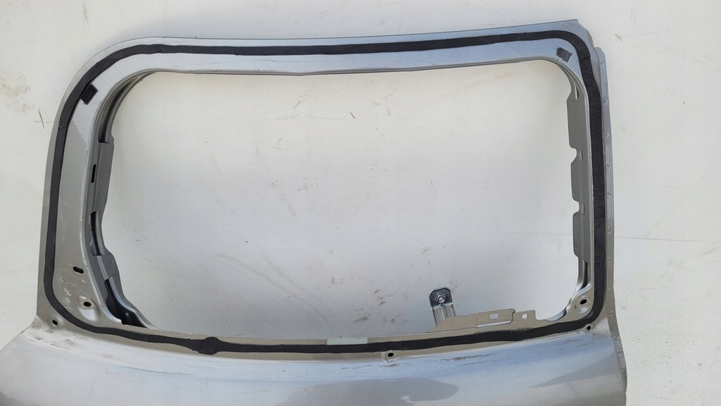 фото №2, Дверь задняя задние левая крышка багажника mini clubman f54