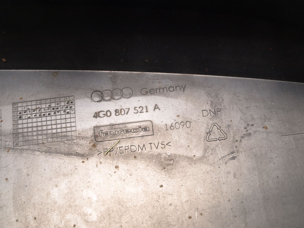 фото №9, Спойлер бампера задняя audi a6 c7 sedan 4g0807521a