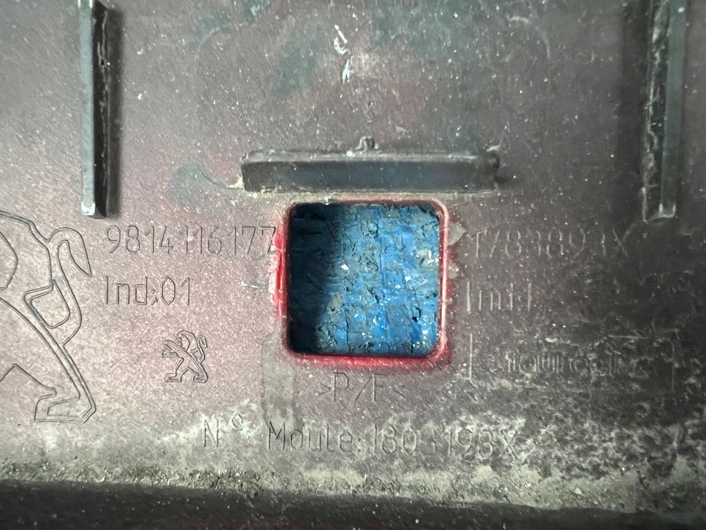 фото №7, Peugeot 2008 lift бампер передній