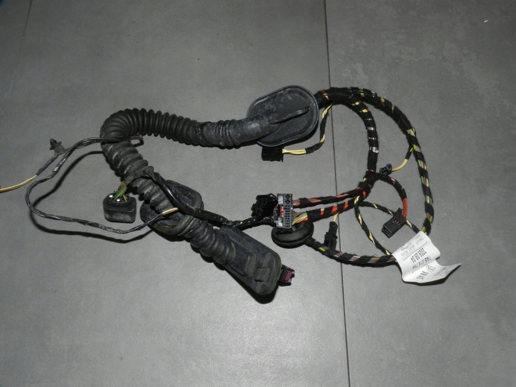 фото №1, Vw touareg 7p жгут дверь правая задняя 7p6971694g