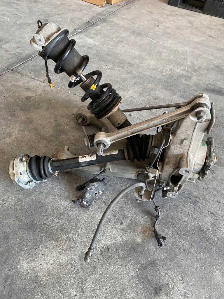 фото №4, Ferrari 488 підвіска задня лівий амортизатор kpl