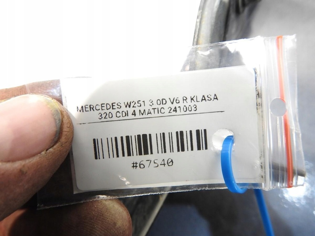 фото №8, Крыло левый перед c197 mercedes r w251