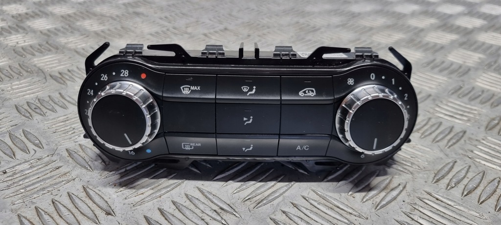 фото №10, Mercedes w117 w246 панель блок керування кондиціонера a2469008215