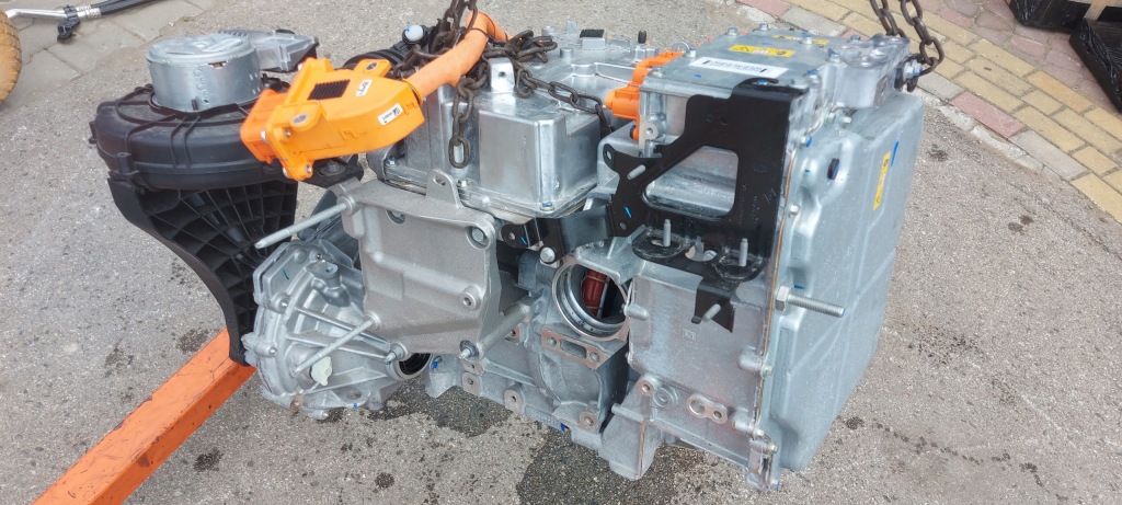 Купити Двигун коробка передач smart w453 twingo iii електрик