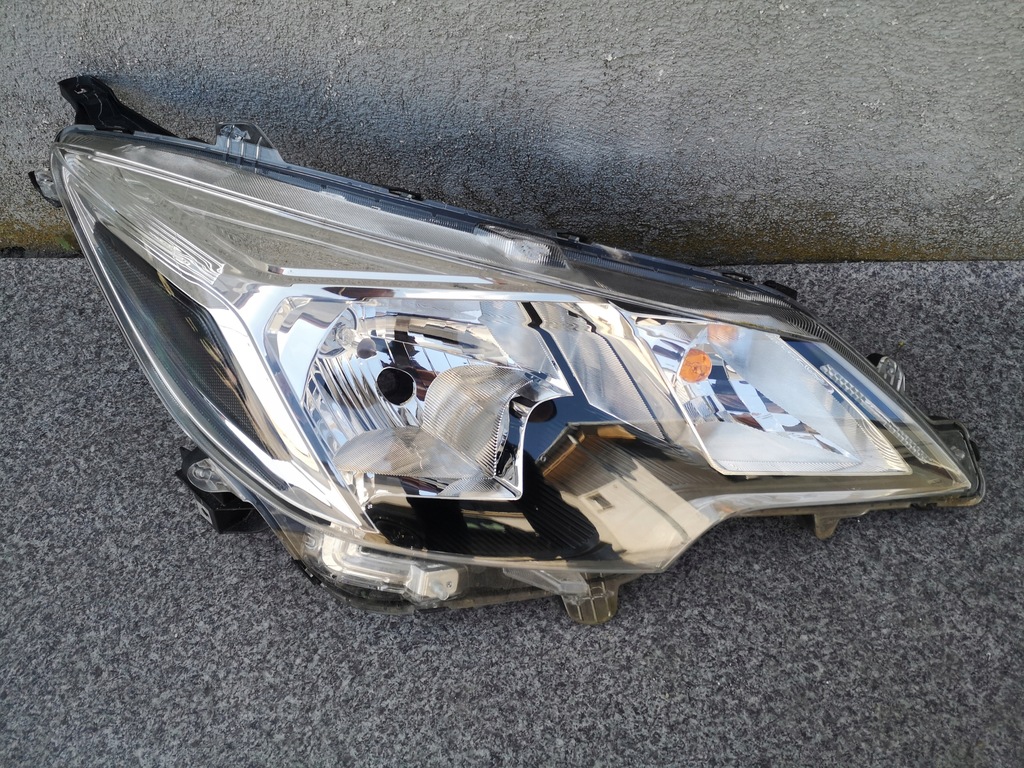 фото №1, Mitsubishi space star ii lift iii 19- лампа правая