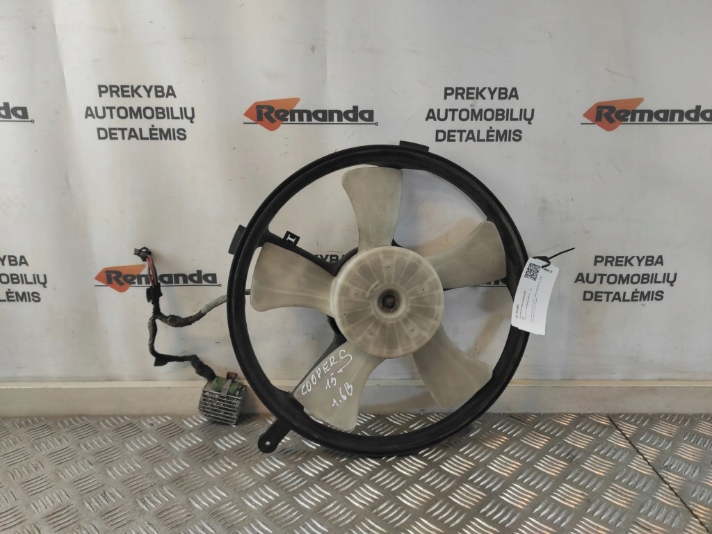 Купити 2015 mini cooper countryman r60 вентилятор вентилятора радіатора 16611900ac1