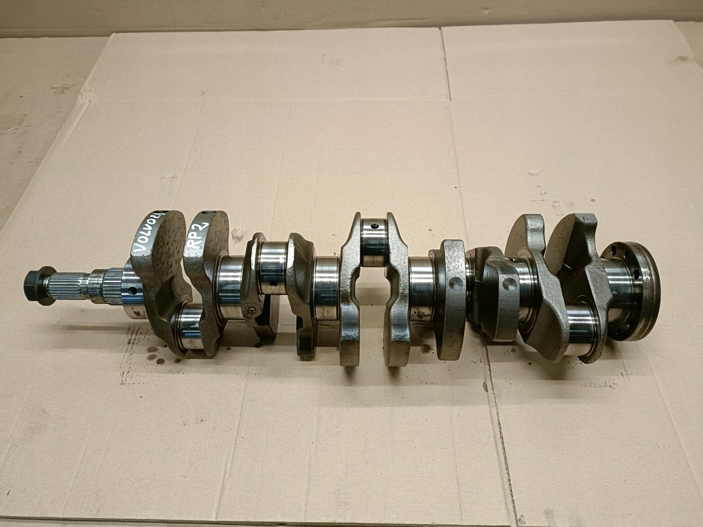 Купить Volvo d5244t 2.4 d wał коленчатый номинал