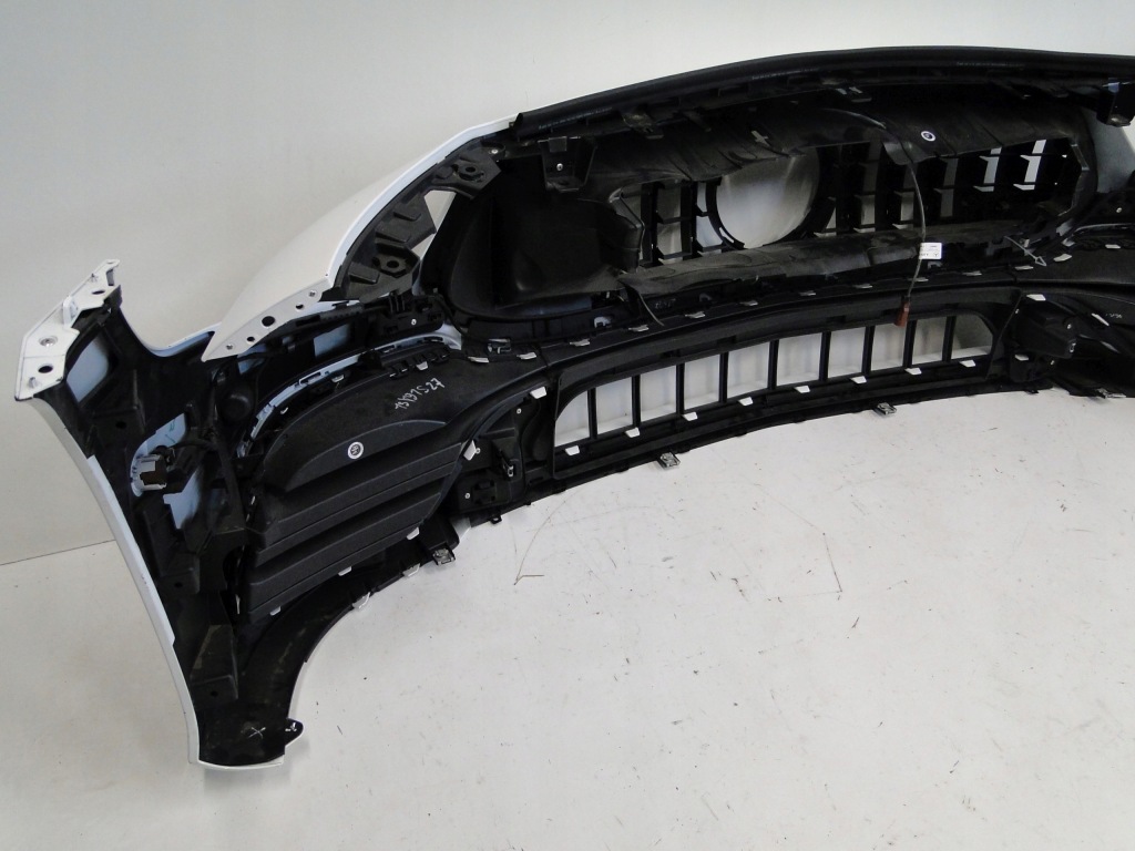 Mercedes бампер передній 53 amg датчики pts amg gt x290 290 przed liftem Оригінал