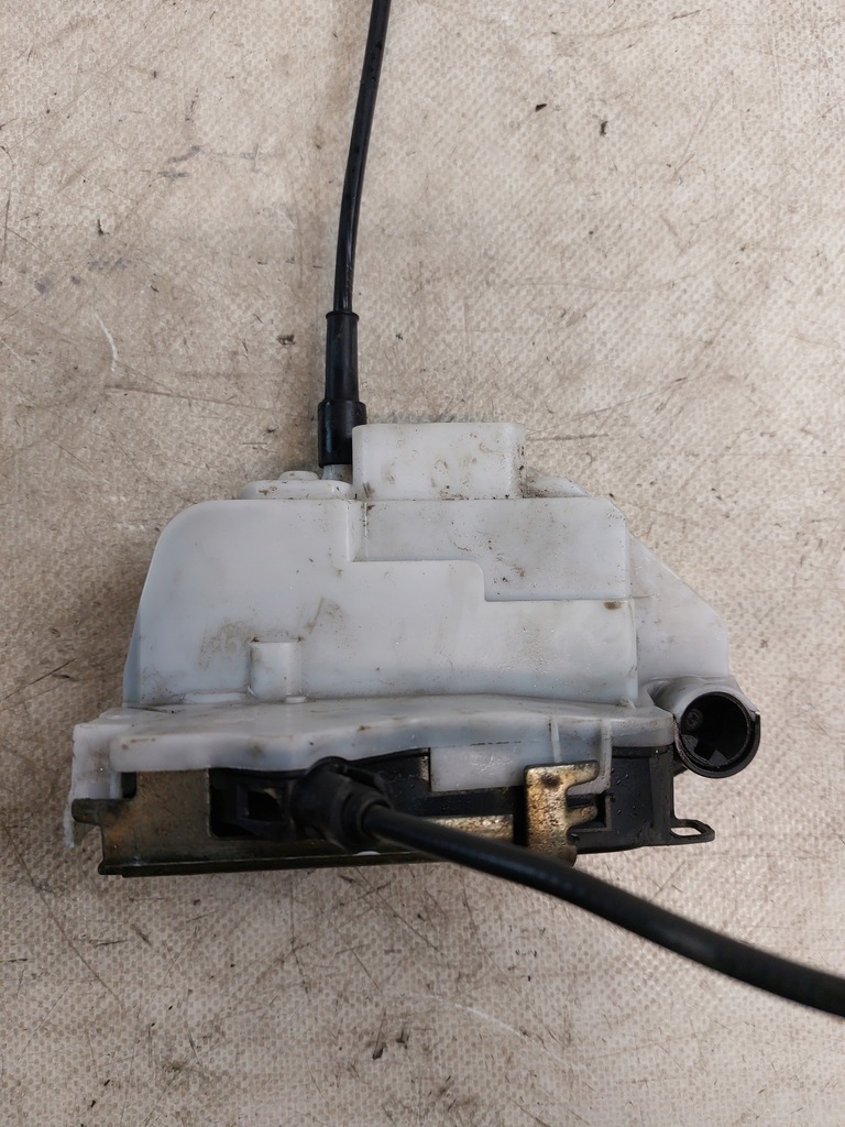 фото №7, Замок дверь левый перед citroen c3 i 5pin