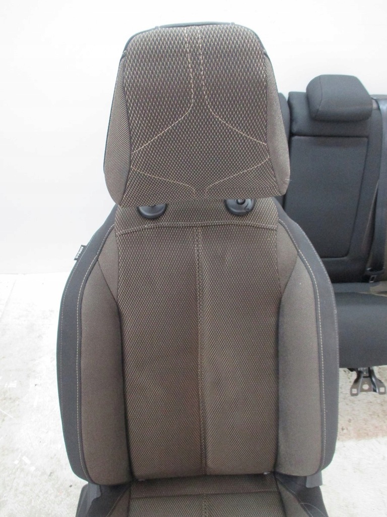 фото №11, Сидіння оббивка citroen ds7