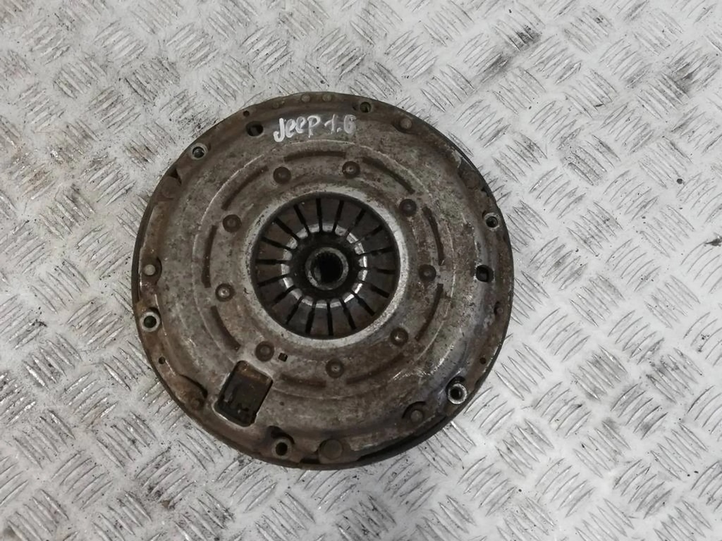 фото №1, Jeep renegade 1.6 m-jet сцепление двухмассовый маховик колесо двухмассовый