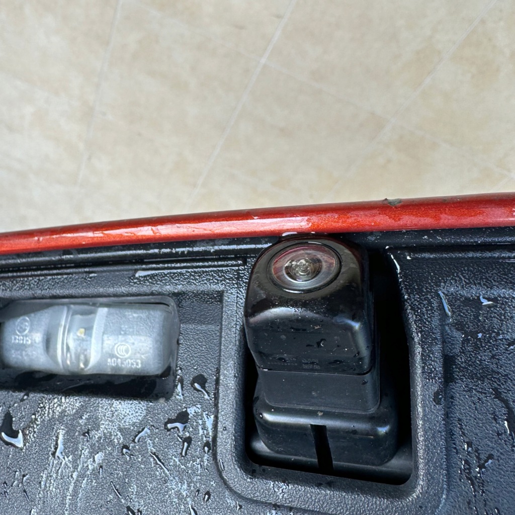 Кришка багажника задня lexus ux 250h камера 2020 rok hybrid в Україні