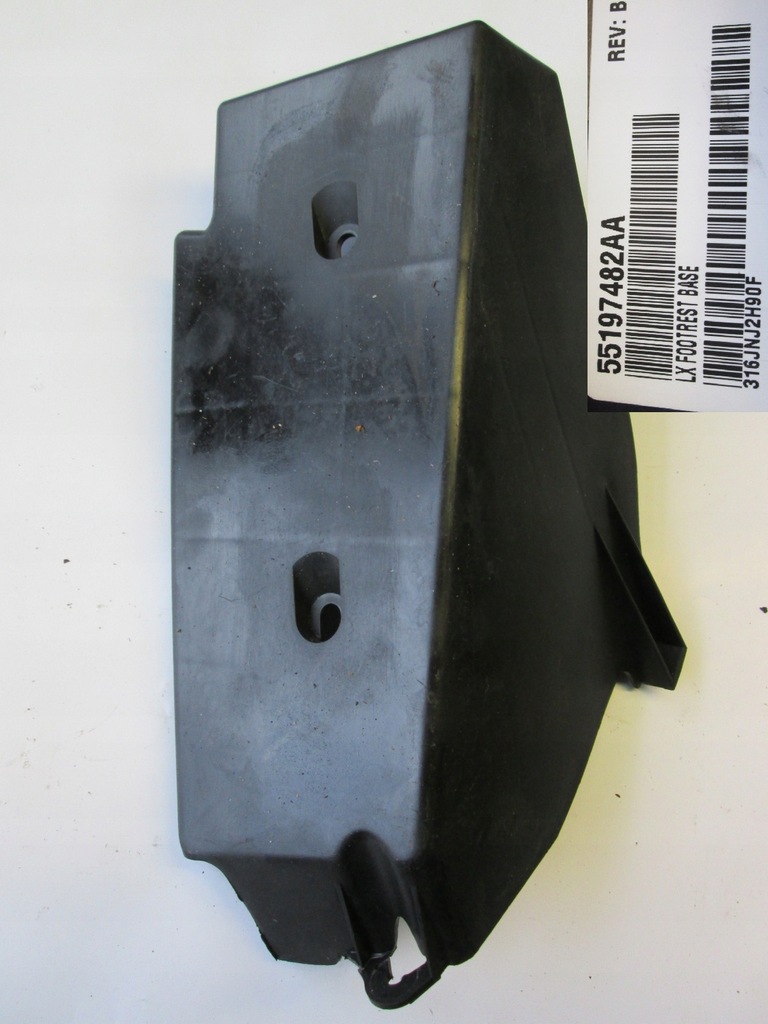 фото №9, Dodge charger 2014 пластик защита стойка обивка защита накладка порог