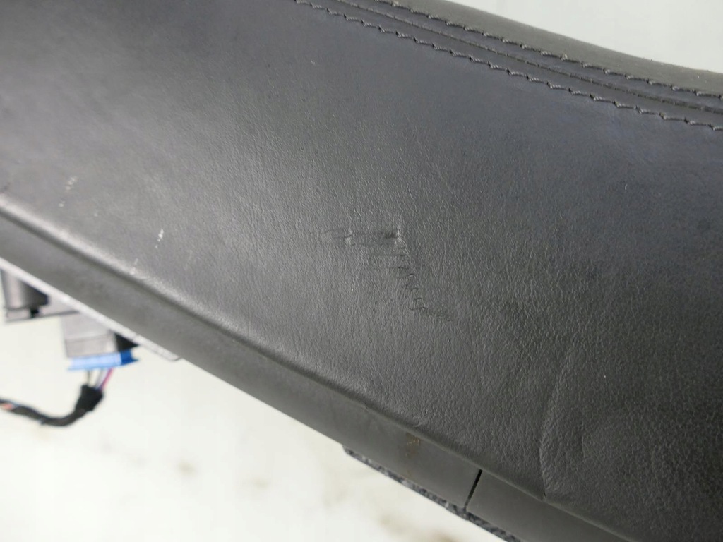 фото №10, Audi a8 d3 lift туннель средний