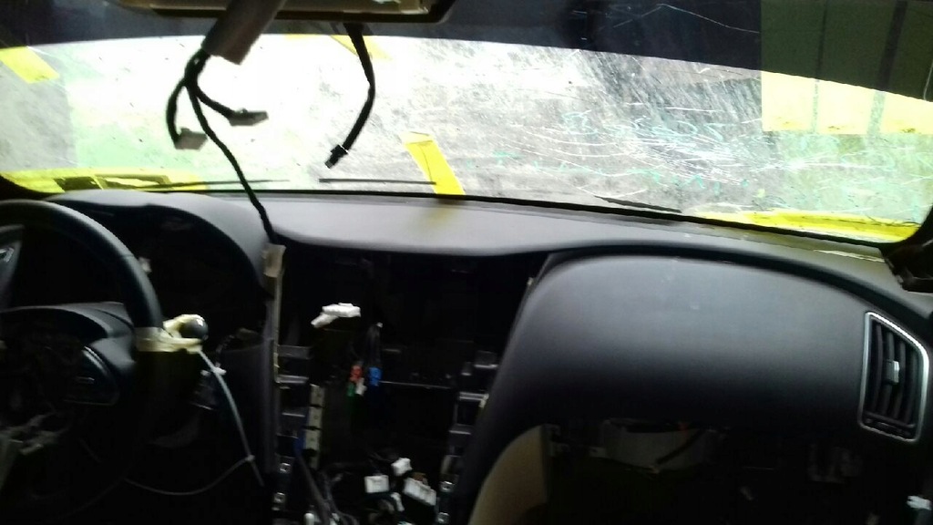 фото №9, Суппорт тормозной q50 3.0 17r.stan jak новый, тормозные колодки