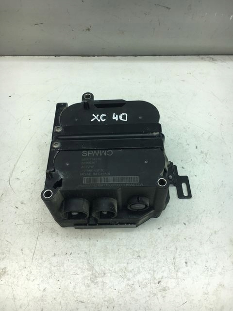 фото №1, Volvo xc40 модуль конденсатор кнопка старт/стоп 32300767