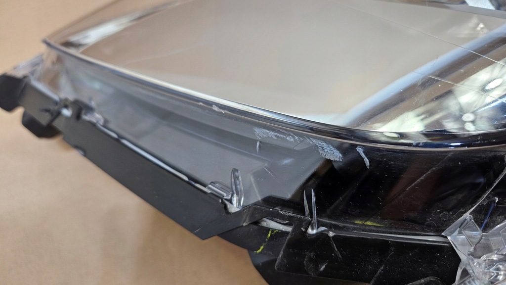 фото №10, Лампа передня права mitsubishi space star ii ксенон