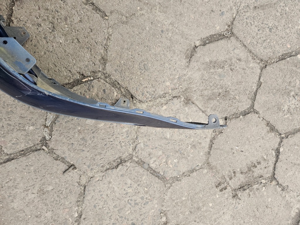 фото №7, Toyota avensis t25 03-06 бампер перед 8p4