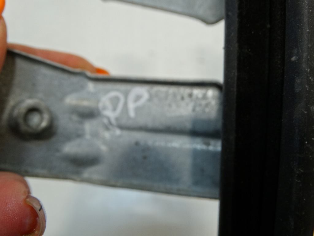 фото №7, Напрямна скло правий перед laguna iii 802160002