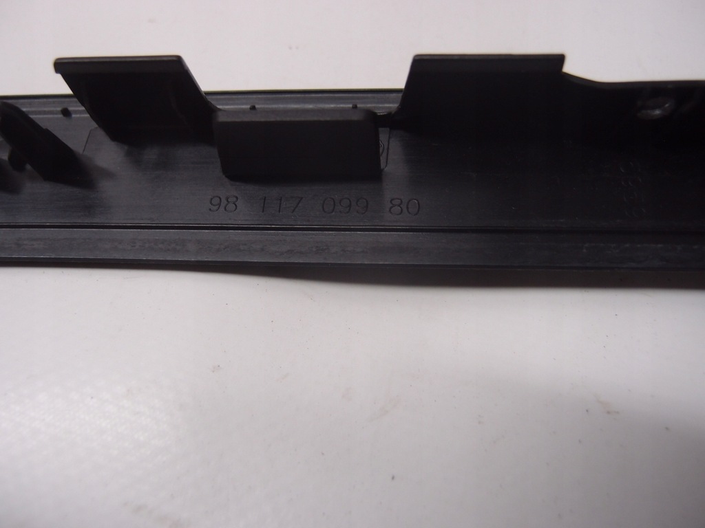 фото №6, Молдинг защита стойка левый задняя peugeot 3008 ii 9811709980