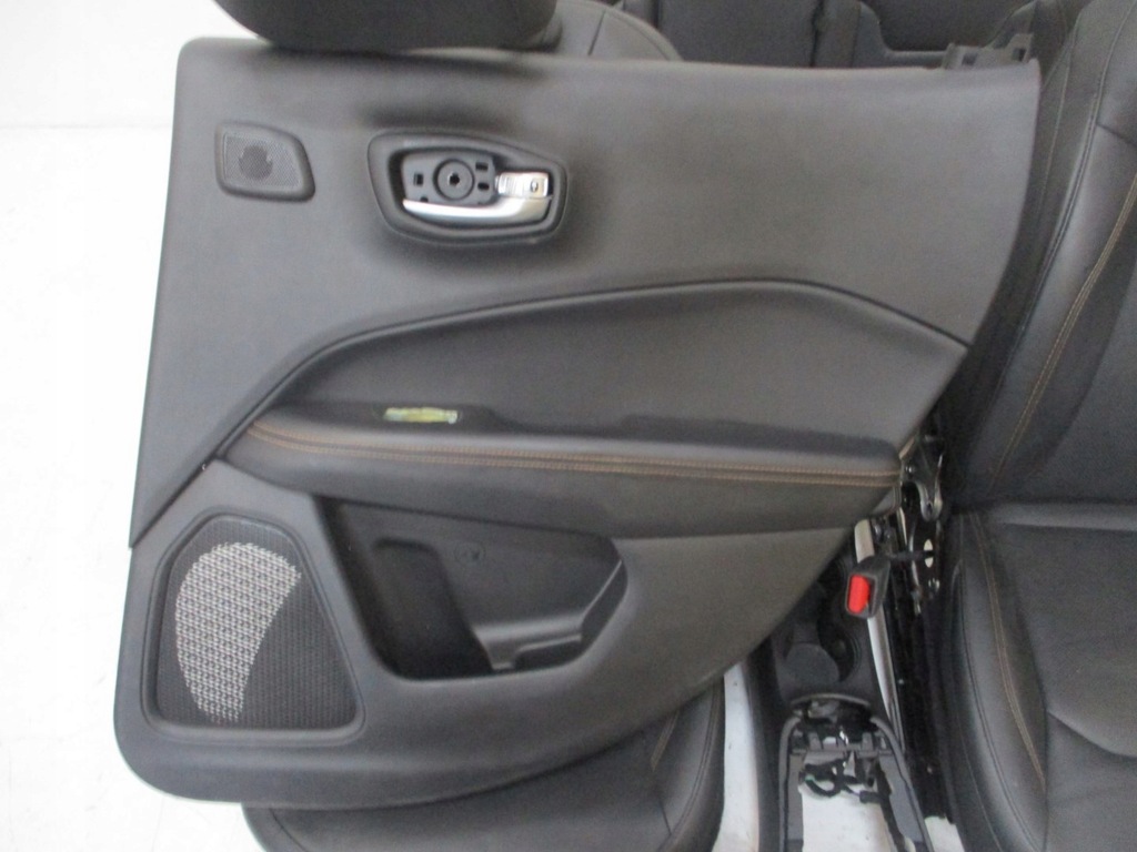 фото №7, Обивка кожа сиденья jeep compass ii 17r