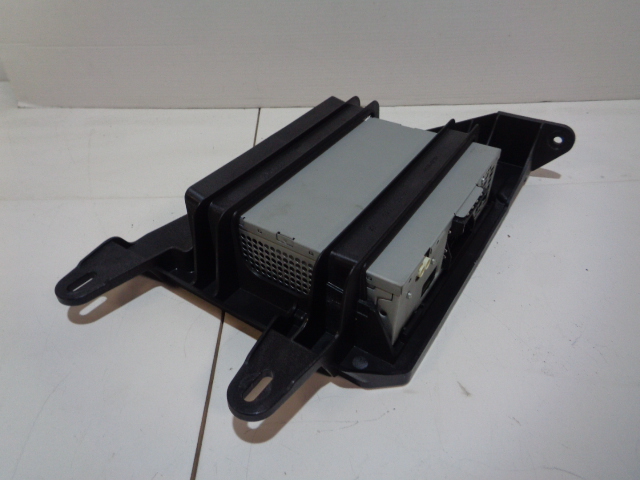 Тюнер радио усилитель audi audi a6 c6 рестайлинг  4f0035056b Недорого