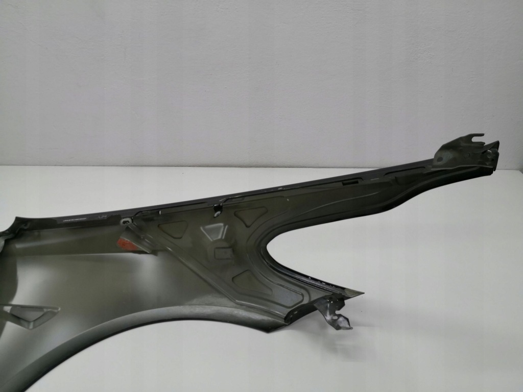 Купить Крыло  tesla 3 3 левое  перед