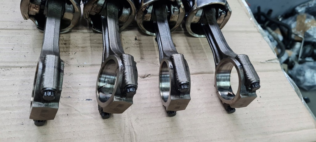 A5 8t поршень з шатун 2.0 tdi 03l107065g 038198401f 038j a4 b8 q5 a6 c7 Київ