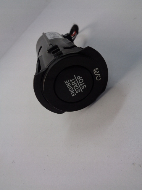 фото №1, Панель запуск стоп maserati levante 2016-