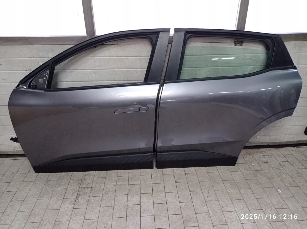 Дверь стекло renault megane v e-tech biyuy состояние b.dobry Цена