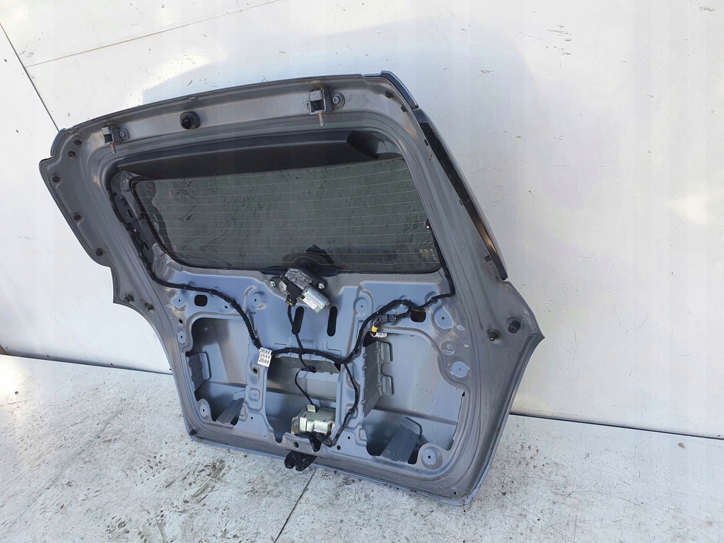 фото №10, Chevrolet trax кришка багажника задня задня