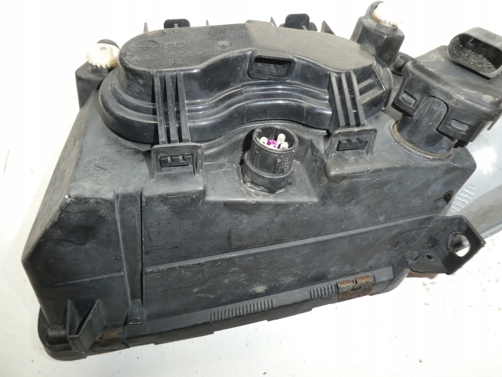 фото №5, Лампа передня права audi a3 8p 96350600