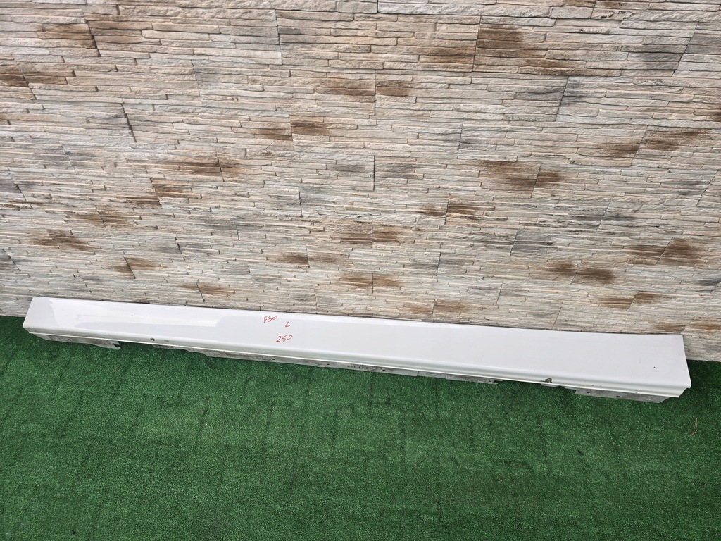 фото №1, Молдинг порог левая bmw 3 f30 f31