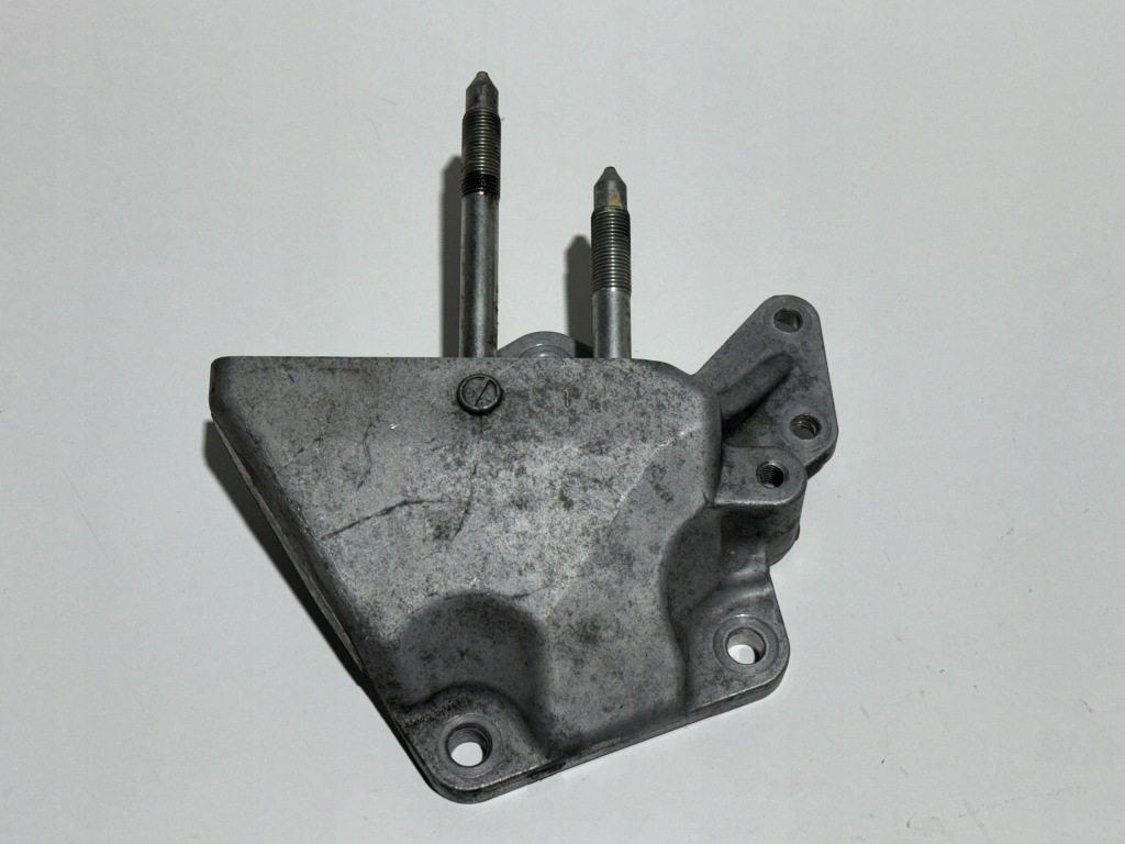 фото №1, Mitsubishi outlander iii 2.2di-d 4n14 кронштейн двигуна