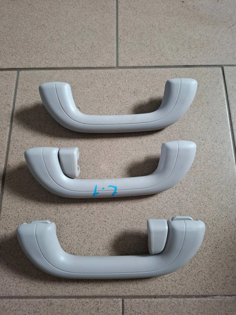 фото №1, Hyundai i30 ii 12-15r ручки тримачі стельовий 85342-1r100