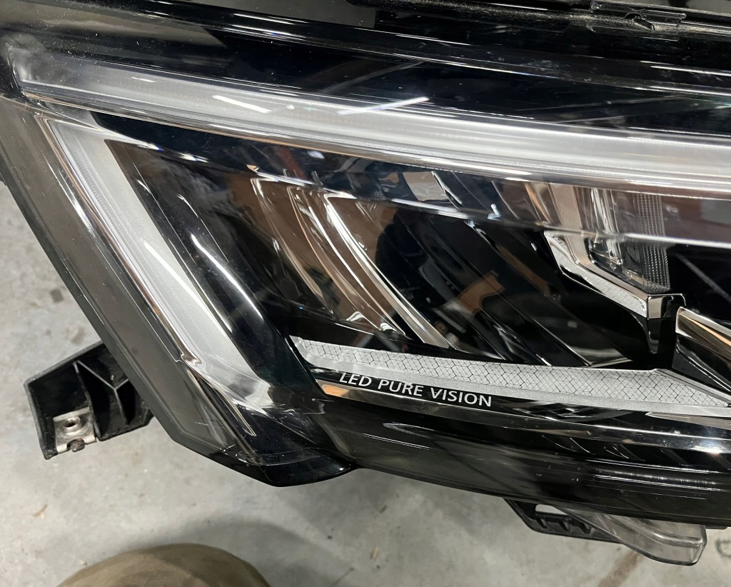 фото №3, Renault talisman lift лампа перед led фара левый lub правый