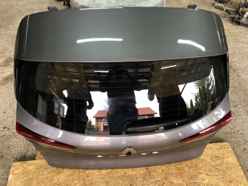 фото №1, Renault captur ii кришка багажника багажника задня камера cof.