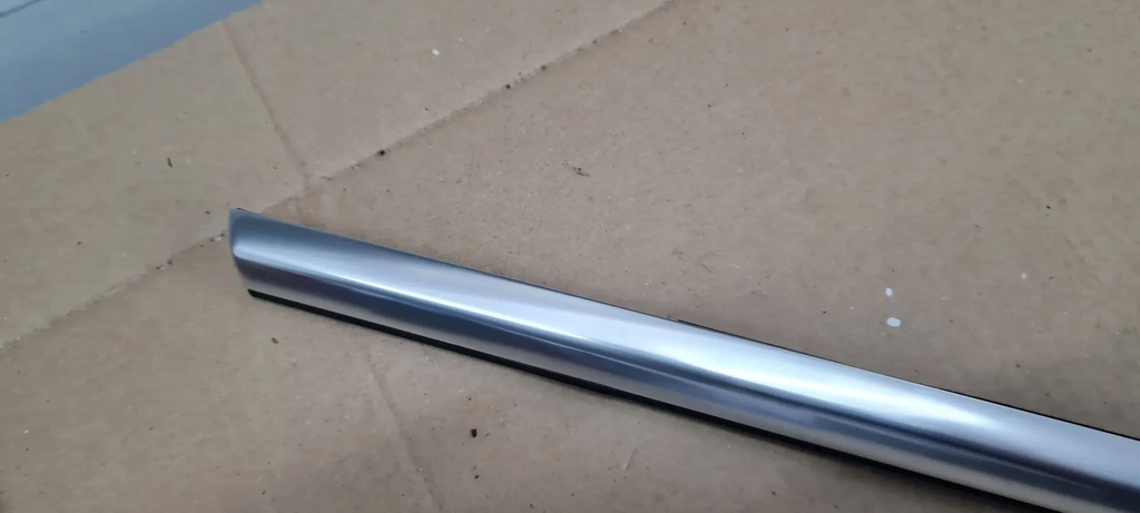 фото №12, S3 8y a3 молдинг стекло дверь zgarnjająca левый задняя alu стандарт sedan