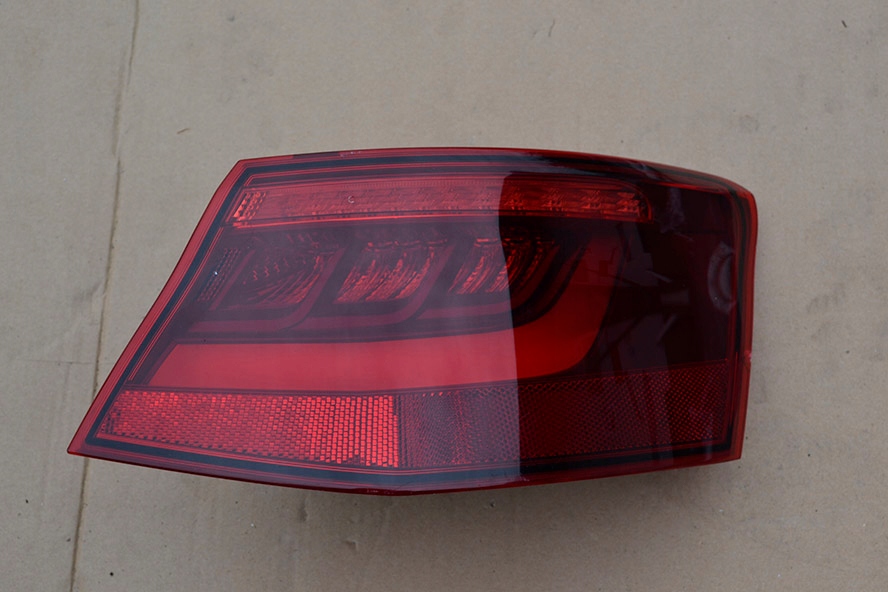 фото №1, Лампа задняя audi a3 8v3945096b