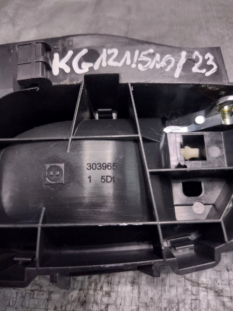 фото №10, Ручка внутренняя правый задняя peugeot 207 hb 5d