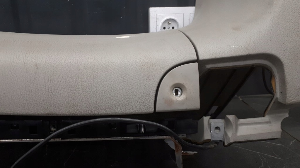 фото №10, A2116802487 бардачок пассажира mercedes e w211 2.2