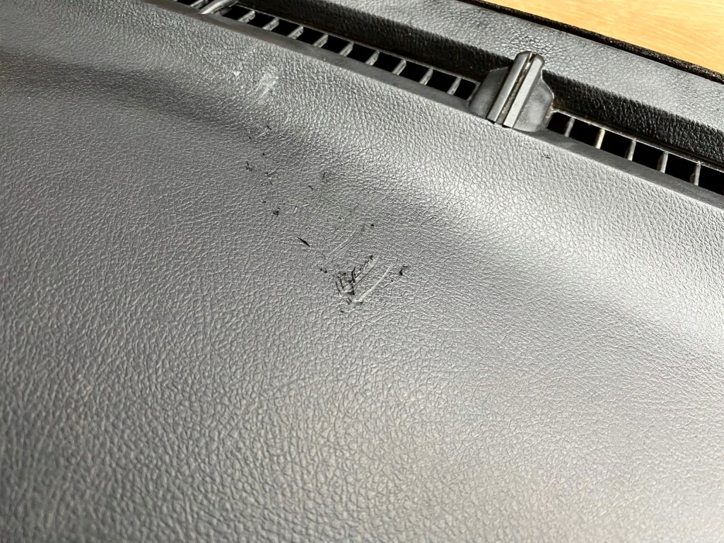 фото №6, Toyota hilux viii 15- консоль подушка безпеки панель приладів приладова подушка пасажира