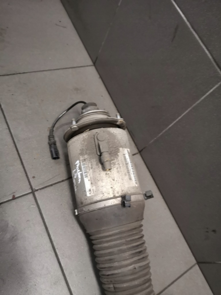 фото №6, Амортизатор левый перед vw phaeton 3d0616039t