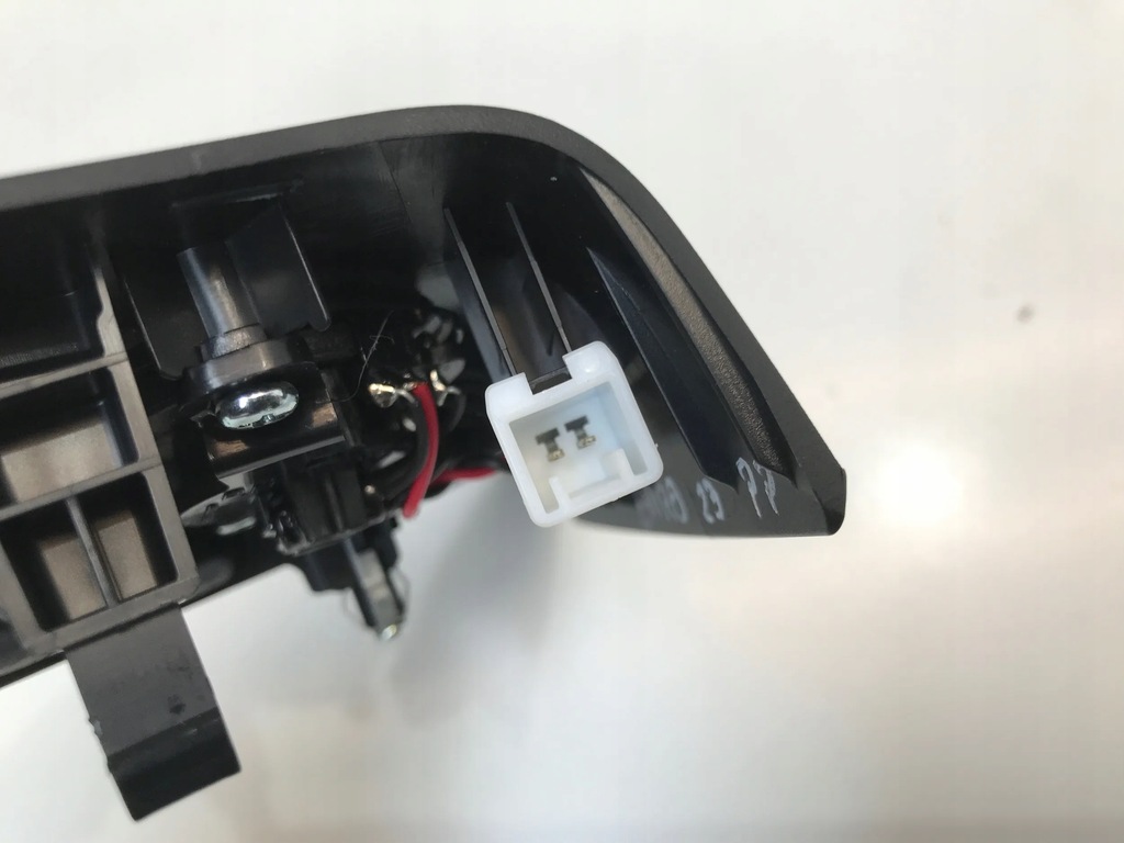 фото №3, Kia niro ii треугольник динамик защита заглушка правая