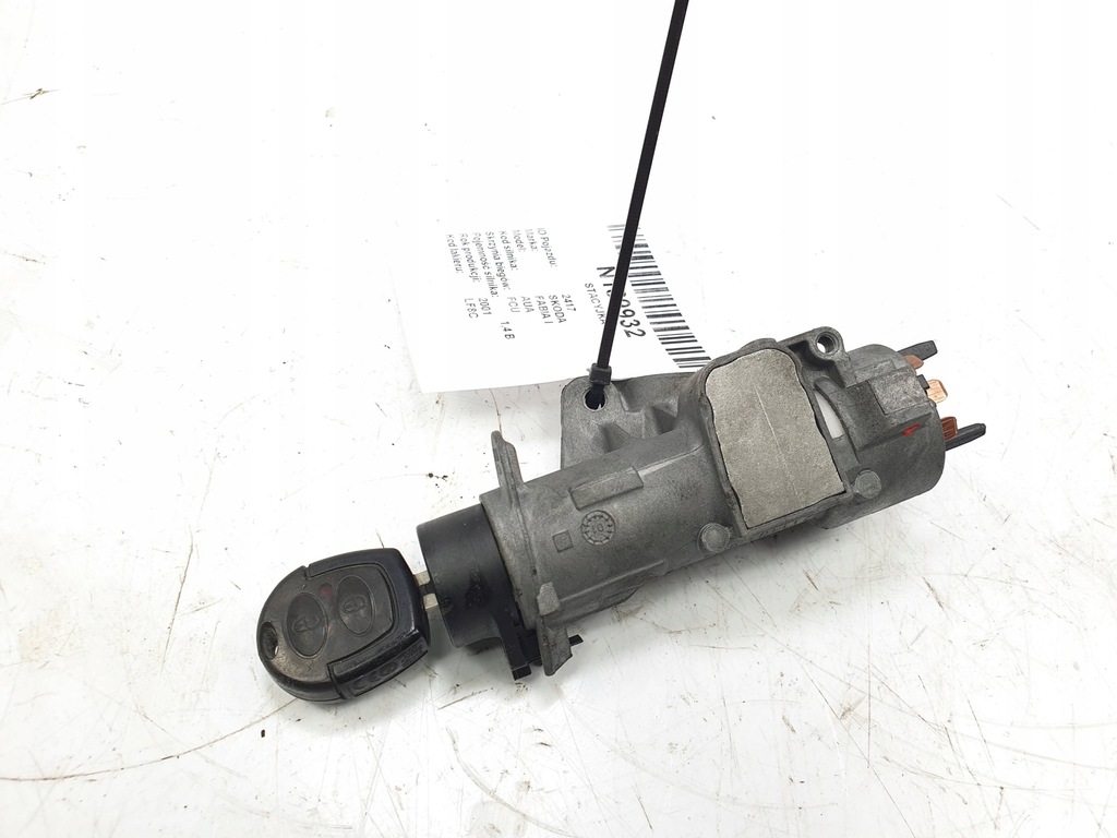 фото №1, Замок зажигания 4b0905851c skoda fabia i