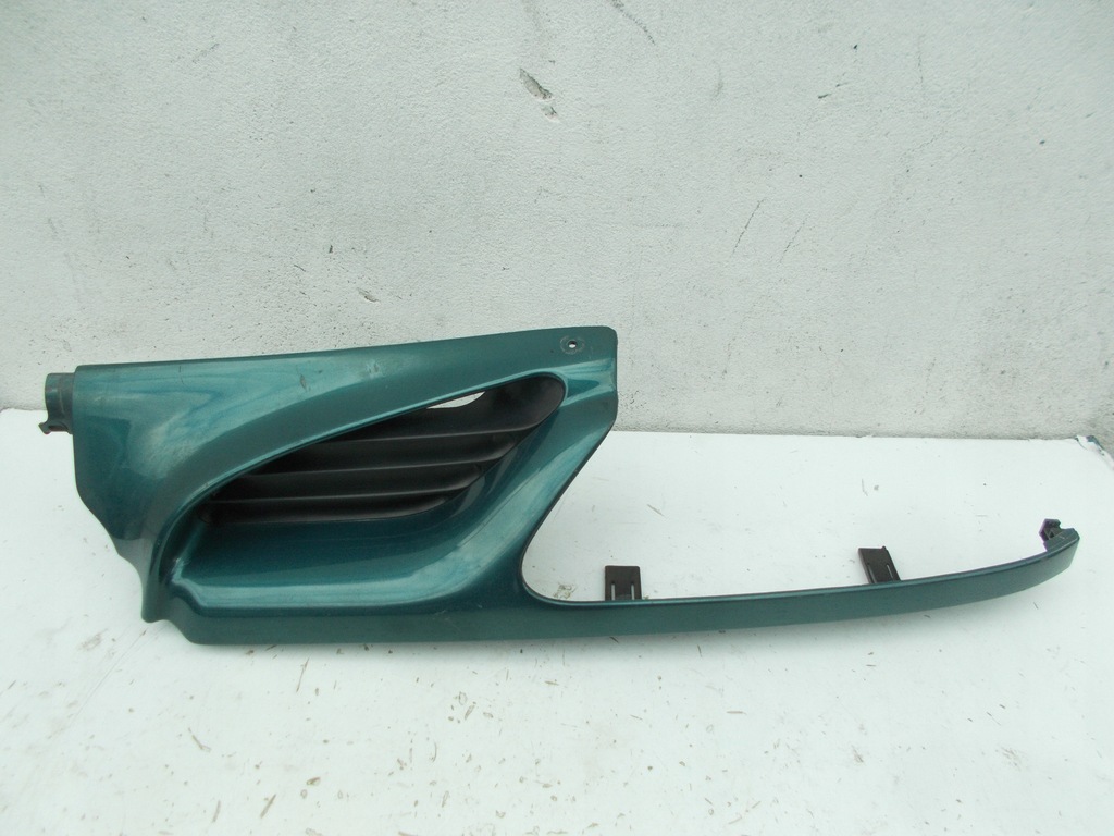 фото №1, Решітка радіатора решітка радіатора renault megane scenic 95-00 ліва