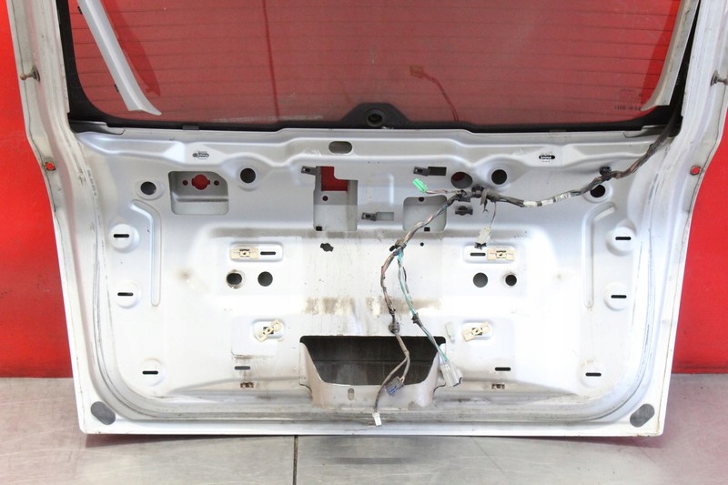 фото №11, Крышка багажника багажника задняя задняя серебристая dodge caliber 06-12