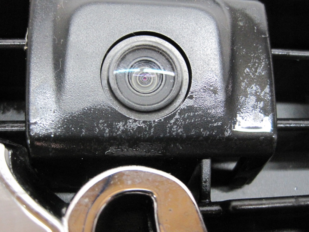 Бампер перед peugeot 5008 23r 6 pdc камера под радар с Разборки