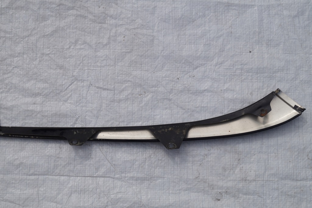 фото №7, Молдинг задняя правая chrysler sebring ii 2 cabrio